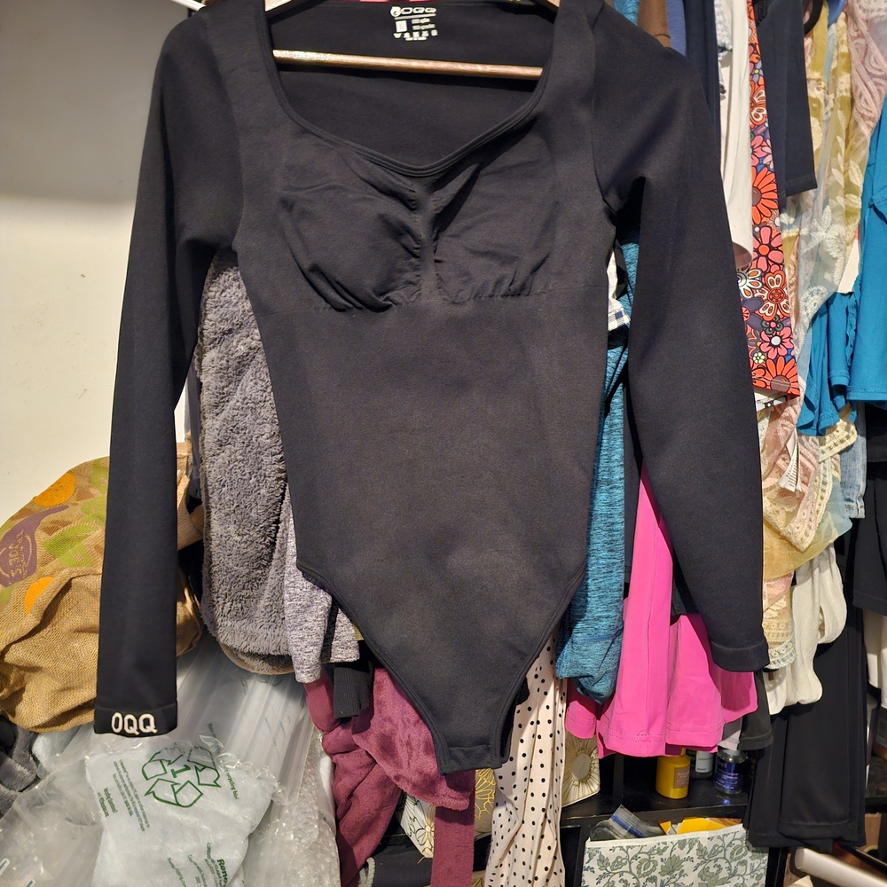 Black Long Sleeve Compression Bodysuit with Scoop Neck